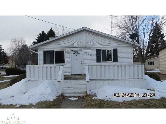 601 Ryan St photo 1