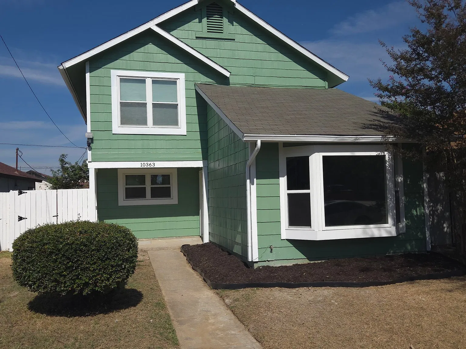 Brockton Drive — Photo 1
