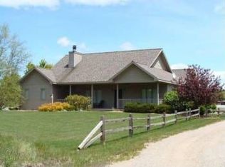 4433 Boyne City Rd, Boyne City, MI 49712