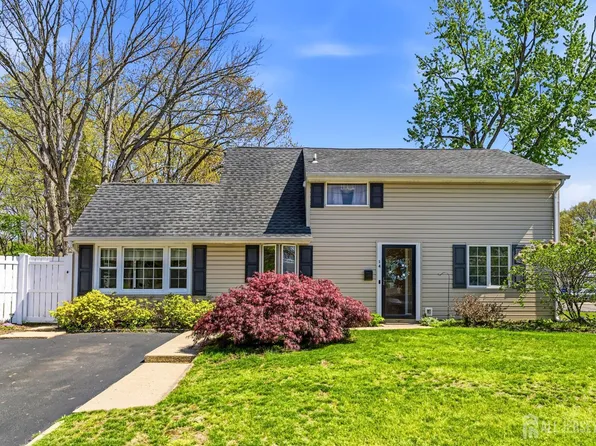 14 Sunrise Rd, Old Bridge, NJ 08857