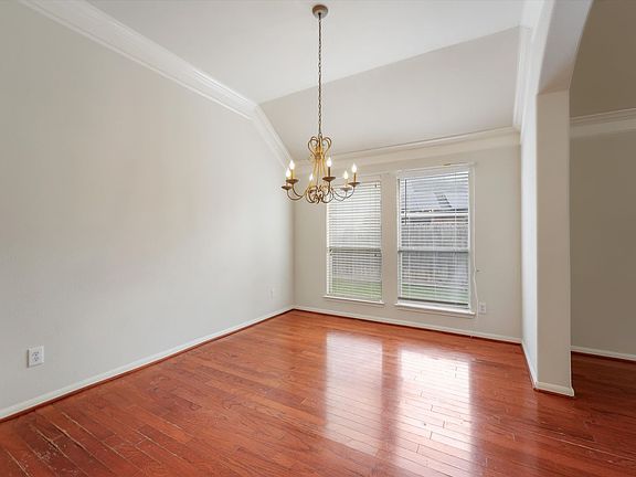 3rd image of 15103 Southern Cypress Ln