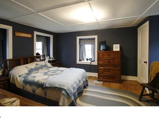 373 Forgedale Rd, Bechtelsville, PA 19505