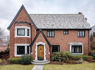 252 Kent St, Brookline, MA 02446