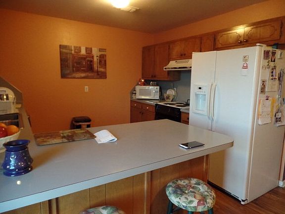 4th image of 1704 Coronado Ave