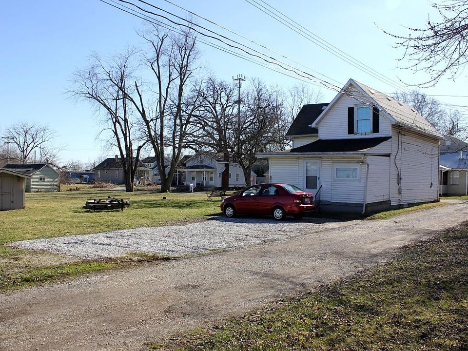 2nd image of 2354 Lenore Ave