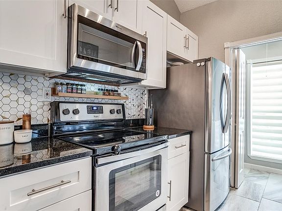 2nd image of 5981 Arapaho Rd APT 1302