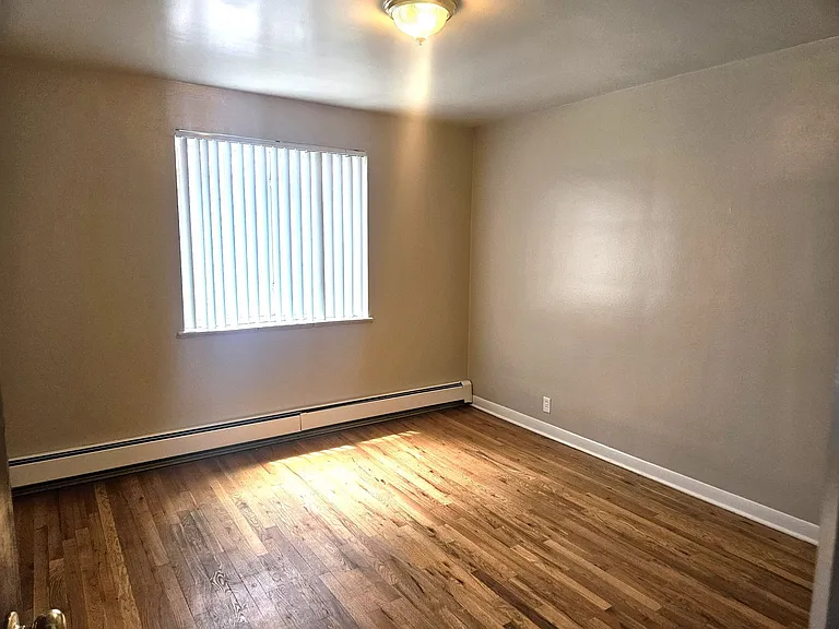 1350 Columbine St — Photo 15