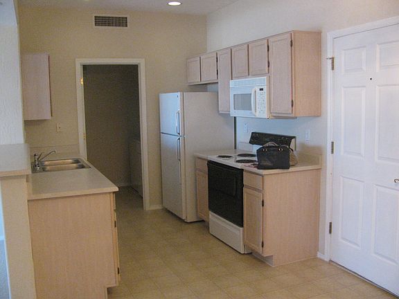 5th image of 9253 N Firebrick Dr Unit 231