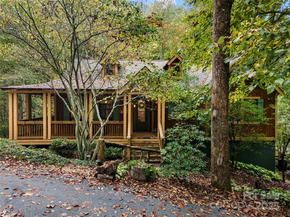 112 Boulder Creek Ln, Tuckasegee, NC 28783