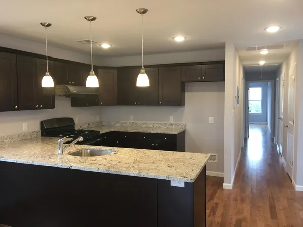 196 Hunterdon St #3, Newark, NJ 07103