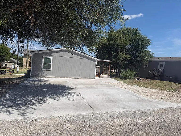 3502 Brazos River Dr — Photo 2