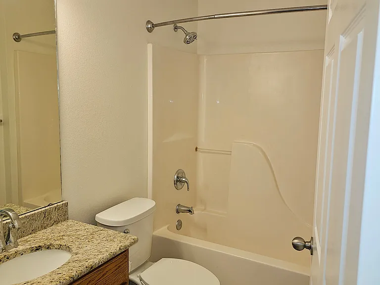 151 Vixen Cir #G — Photo 6