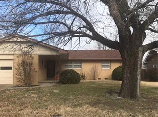 5800 E Hanover St, Wichita, KS 67220