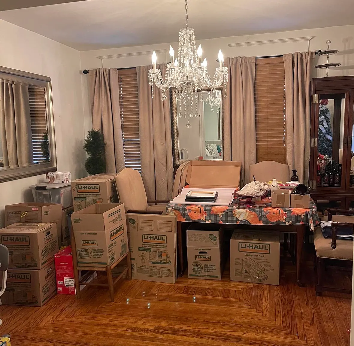 3 bed, 1440 sqft, $2,300 — Photo 4