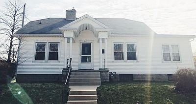 1st image of 915 S 14th St