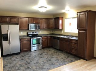 3338 8th St W UNIT D, West Fargo, ND 58078