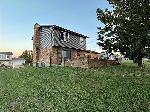 2nd image of 2023 Kimmy Ln