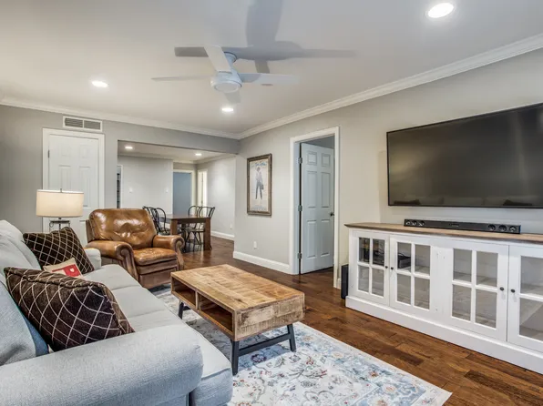 4816 Amesbury Dr APT 227, Dallas, TX 75206