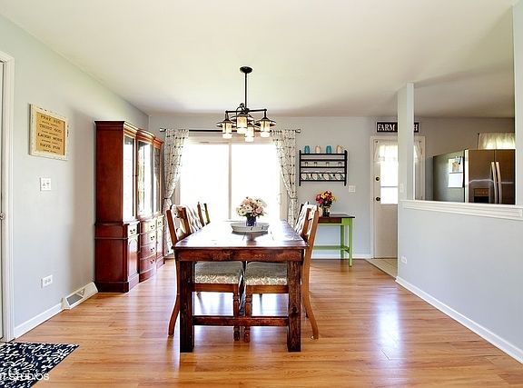 4th image of 14916 Hale Dr