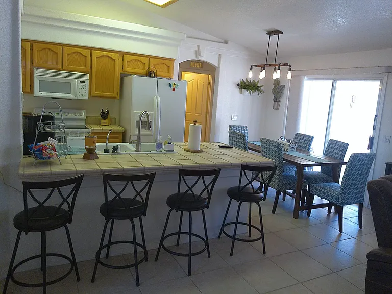 2892 Daytona Ave — Photo 5