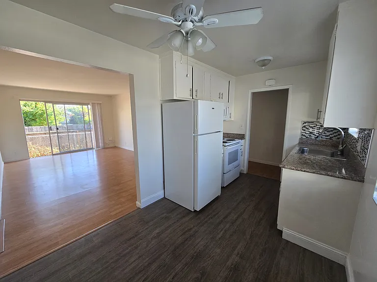 19840 San Miguel Ave — Photo 3