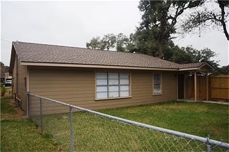 1st image of 1211 Avenue A