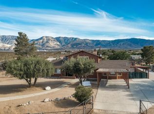 32875 Zircon Rd, Lucerne Valley, CA 92356