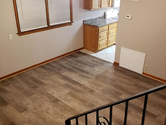 3rd image of 2812 Avenue C