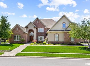 86 Sapphire Point, Morton, IL 61550