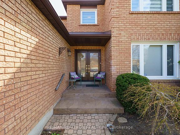3rd image of 65 Tansley Rd