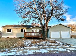108 N Tibbetts St, Mount Vernon, SD 57363
