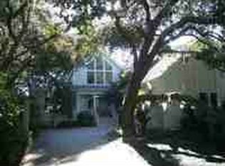 28 Reeve Ct, Saint Helena Island, SC 29920