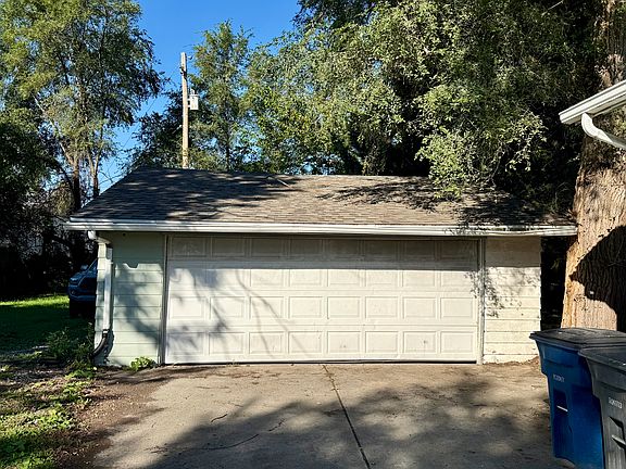 4th image of 617 Wamba Ave
