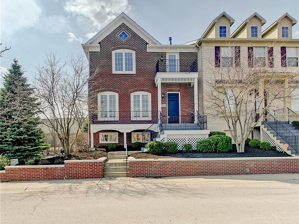 1st image of 110 Manchester Dr #1