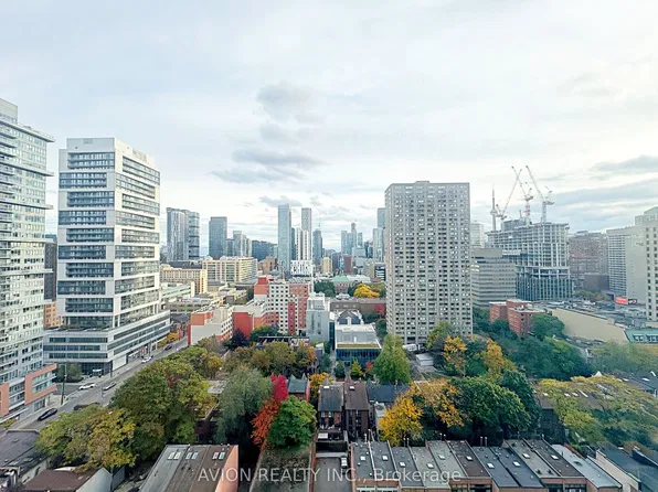 45 Carlton St #1917, Toronto, ON M5B 2H9