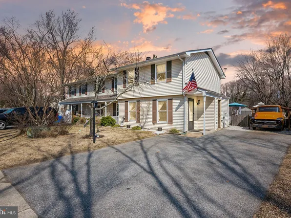 1670 Secretariat Dr, Annapolis, MD 21409