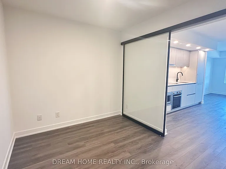 609 Sherbourne St #1306 — Photo 5