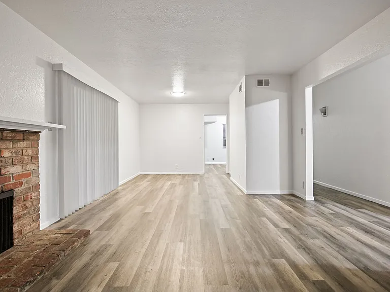7719 Alexandria Pl — Photo 20
