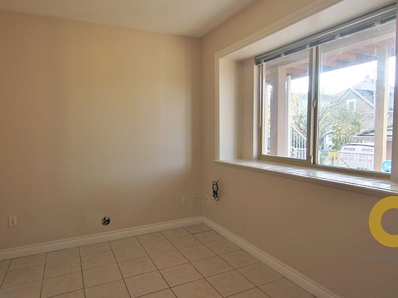 5th image of 4975 Elgin St #1A