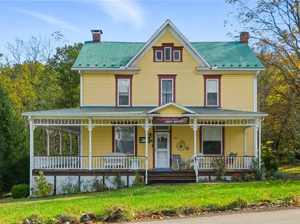 156 Rockdale Rd, Rockwood, PA 15557