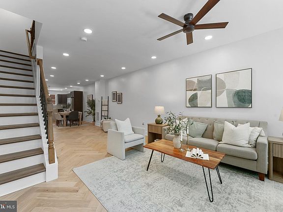 3rd image of 1803 N Broadway