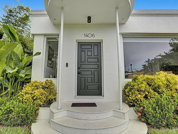 4th image of 1406 Lenox Ave