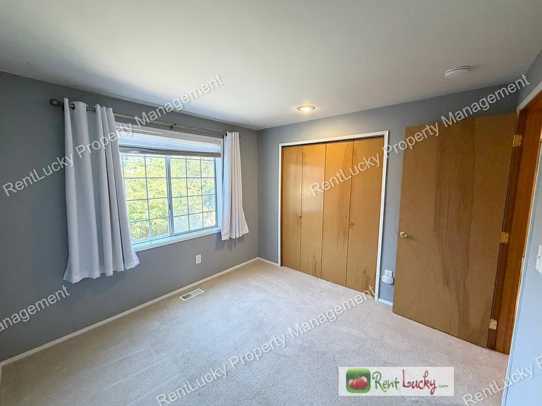 3734 Braeburn Dr NE — Photo 13
