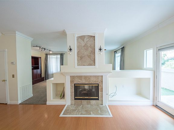 5th image of 11950 Black Mountain Rd Unit 44