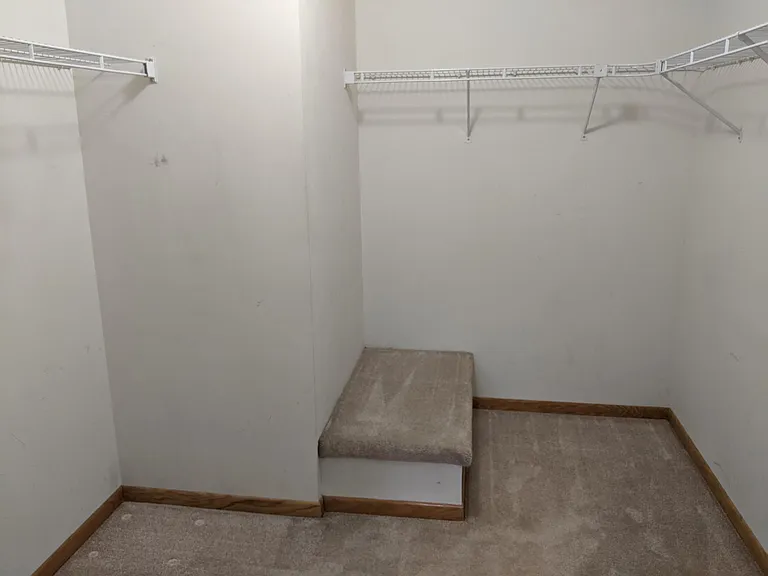 4275 Merrimac Ln N #22 — Photo 9