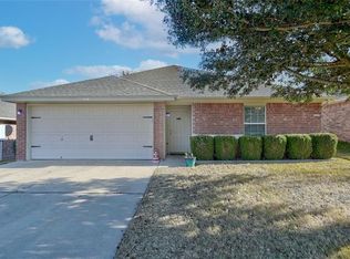 104 Calcite Ln, Jarrell, TX 76537