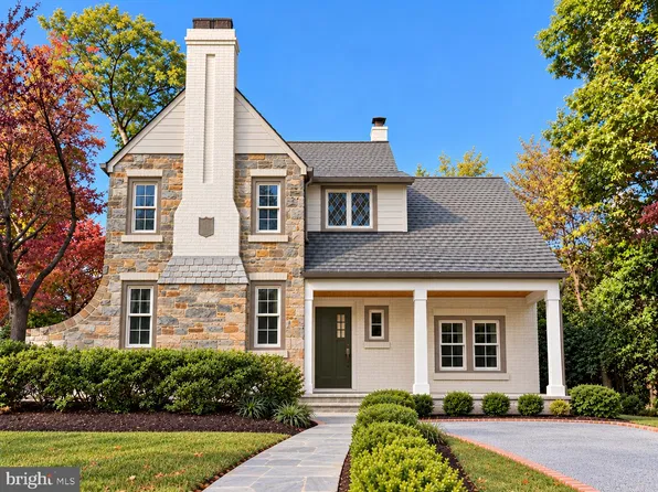 3207 Pickwick Ln, Chevy Chase, MD 20815