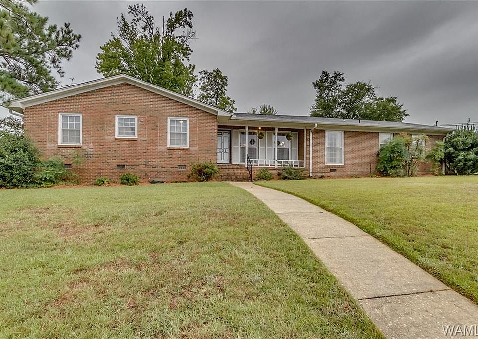 1st image of 131 Lenora Dr