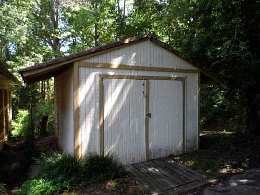 5th image of 2179 Walker Dr