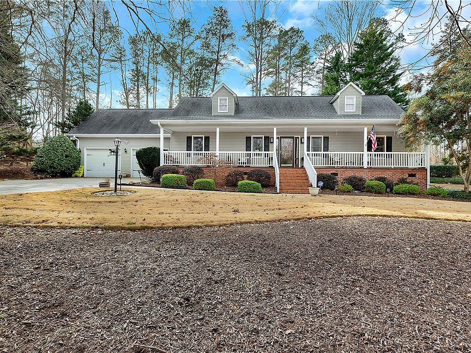 1st image of 109 Holder St